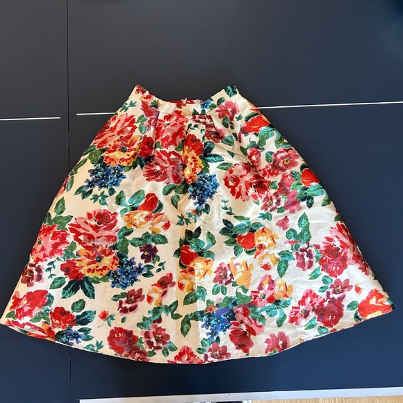 Floral Print A-Line Full Skirt Full Lining - Picture 6 of 12